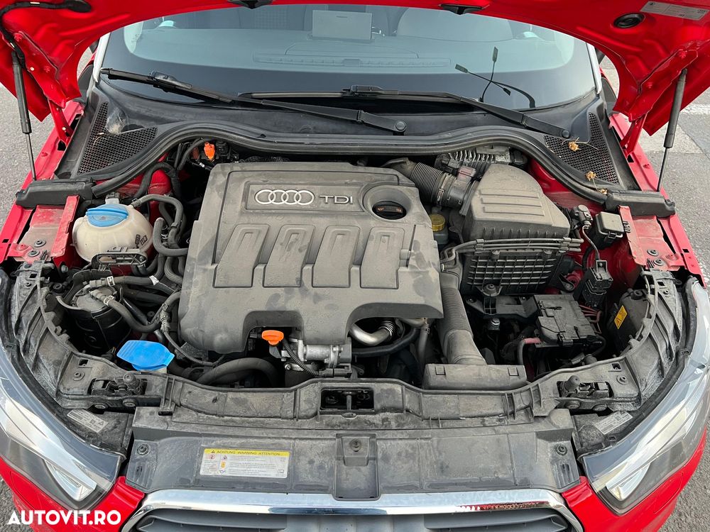 Audi A1 1.6 TDI Sportback Attraction - 12
