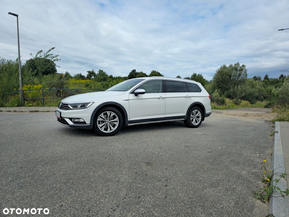 Volkswagen Passat 2.0 TDI BMT 4Mot Highline DSG - 2