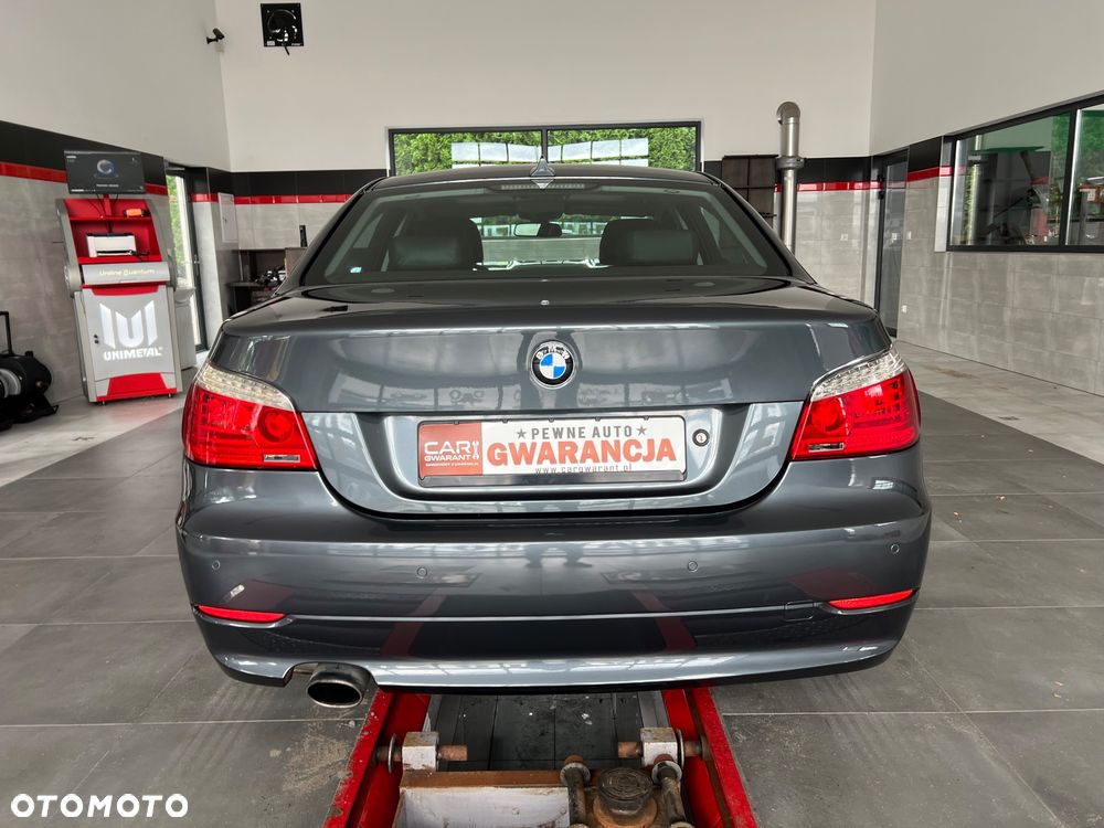 BMW Seria 5 520d - 6