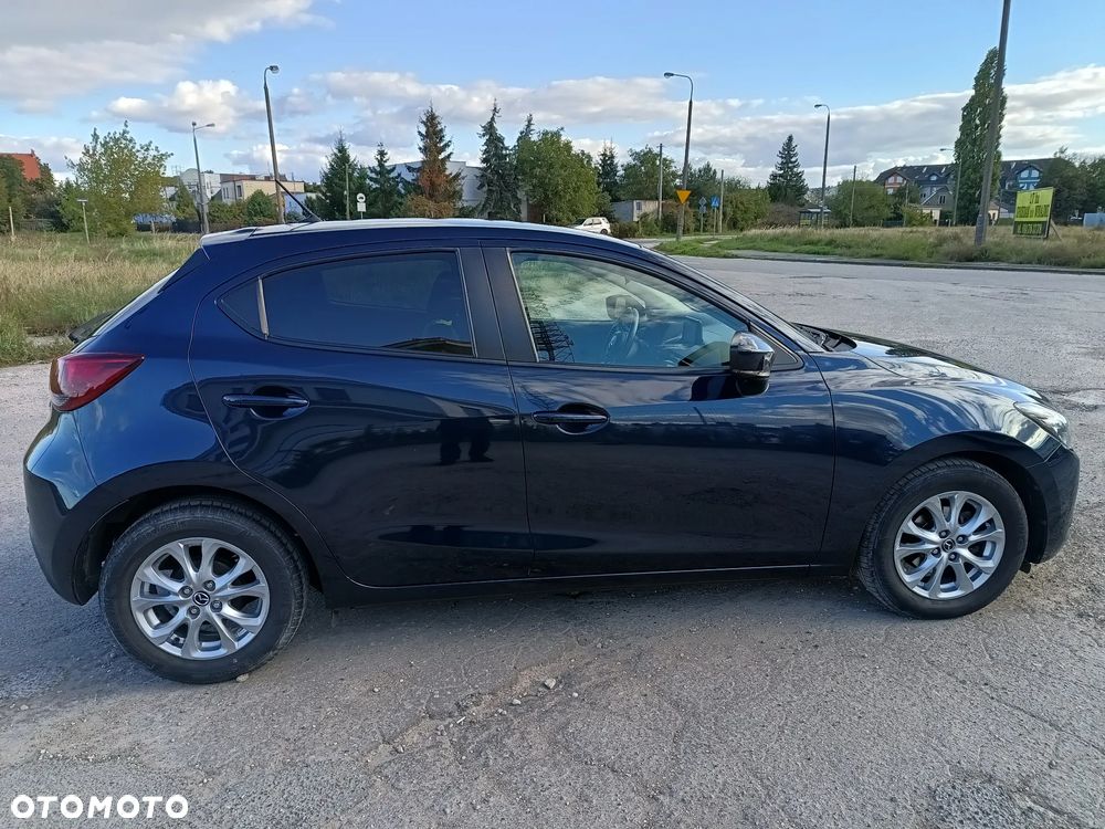 Mazda 2 - 7