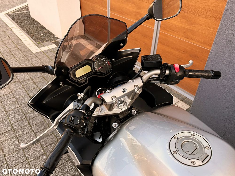 Yamaha FZ6 - 7