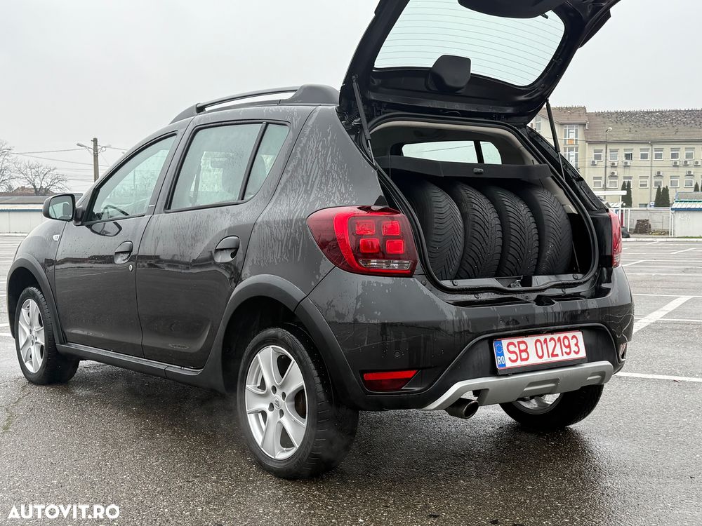Dacia Sandero Stepway TCe 90 (S&S) Celebration - 5