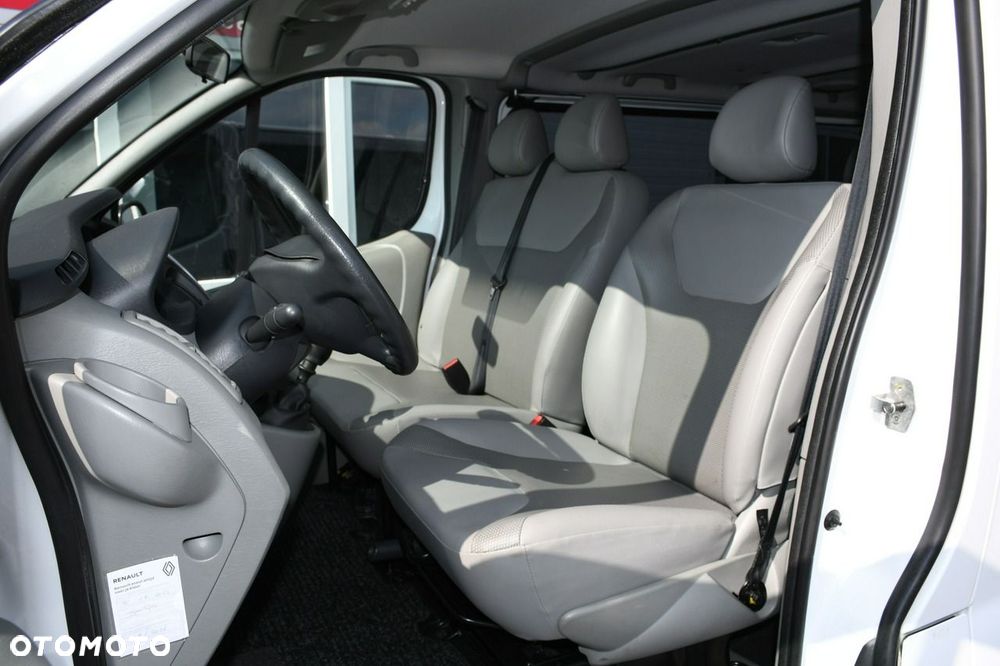Renault Trafic - 19