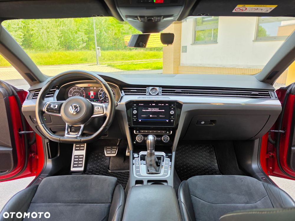 Volkswagen Arteon 2.0 TDI SCR R-Line DSG - 9