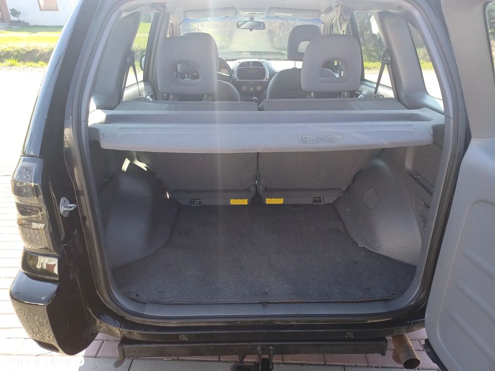 Toyota RAV4 4x4 Edition - 7