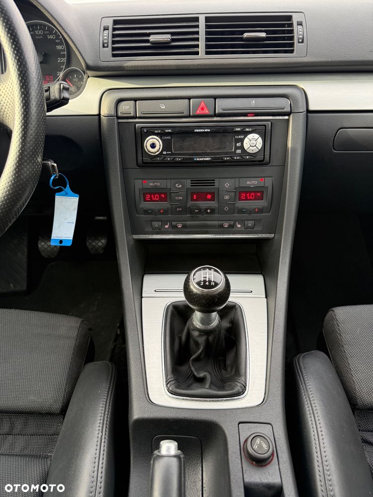 Audi A4 Avant 1.8T - 23