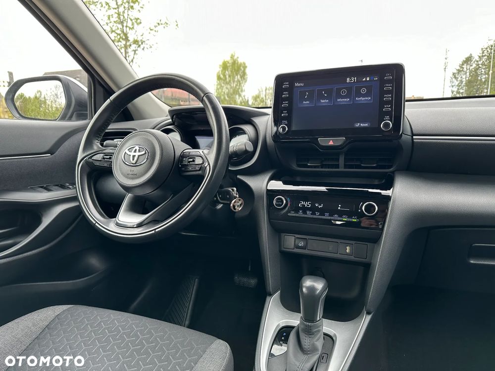 Toyota Yaris Cross Hybrid 1.5 Comfort AWD - 29