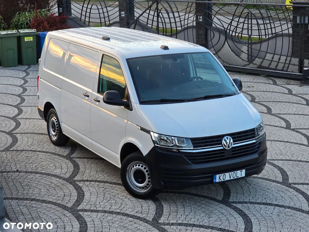 Volkswagen Transporter - 1