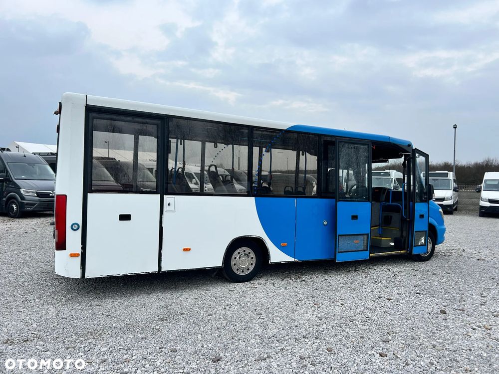 Mercedes-Benz Sprinter 516 - 4