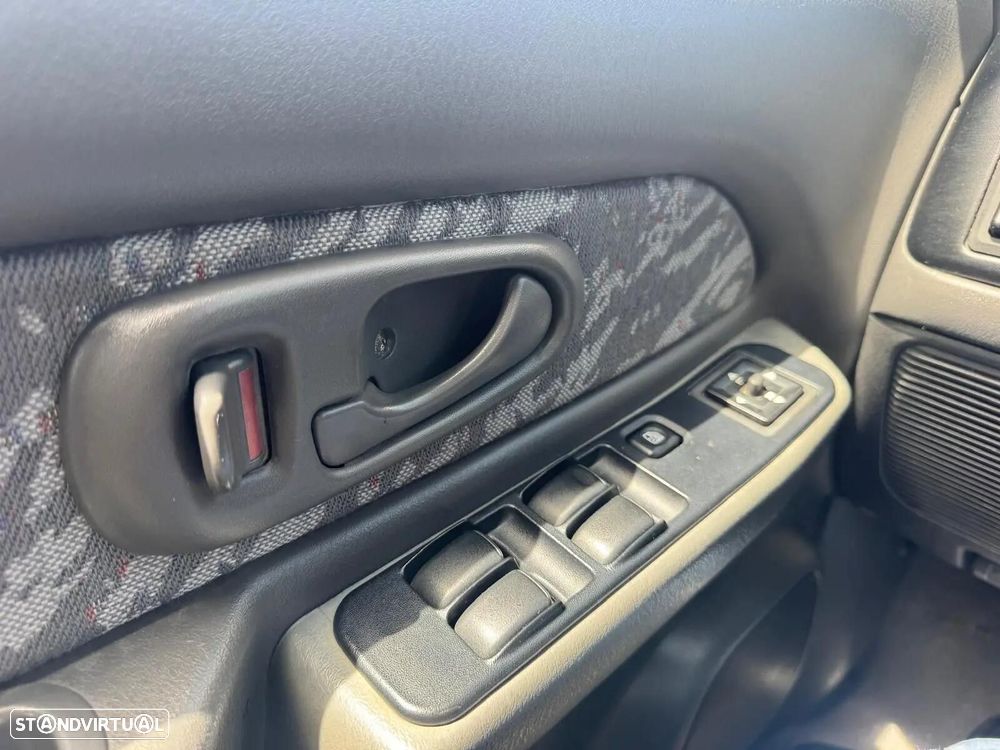 Mitsubishi L200 2.5 TD CD 3200 - 29