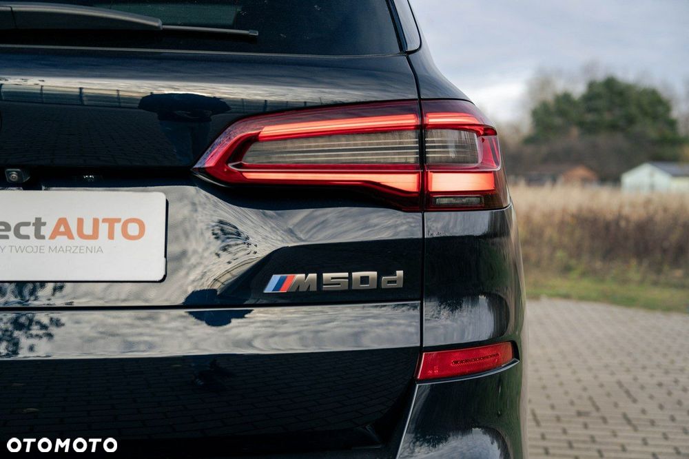 BMW X5 M M50d - 16