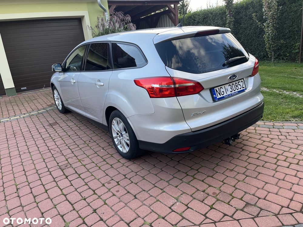 Ford Focus 2015 photo 3