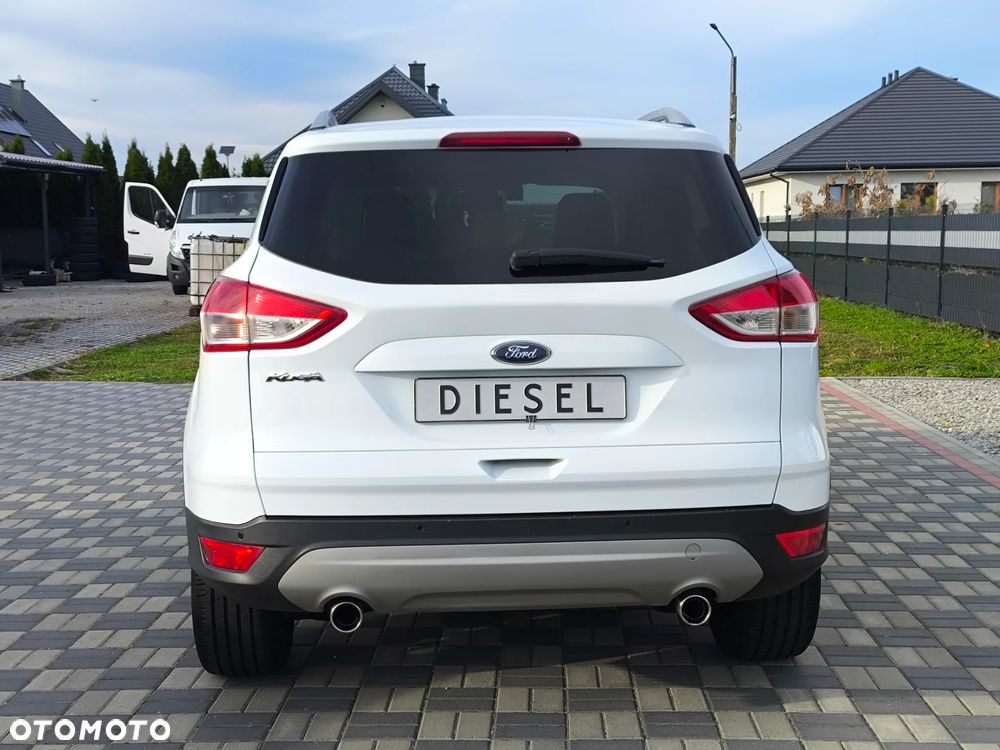 Ford Kuga 2.0 TDCi FWD Titanium - 10