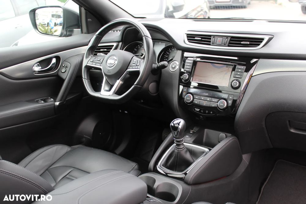 Nissan Qashqai 1.3 DIG-T MHEV Tekna - 4