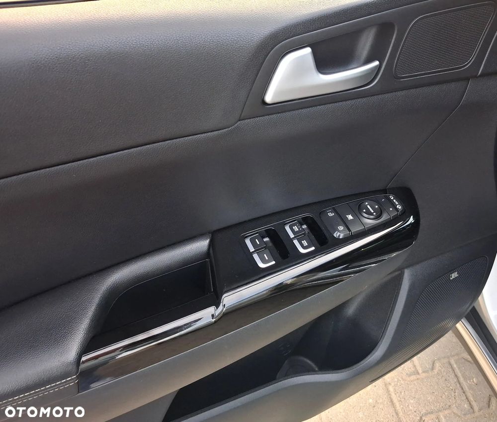 Kia Sportage 1.6 T-GDI AWD DCT GT LINE - 21