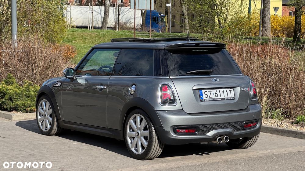 MINI Cooper S - 11