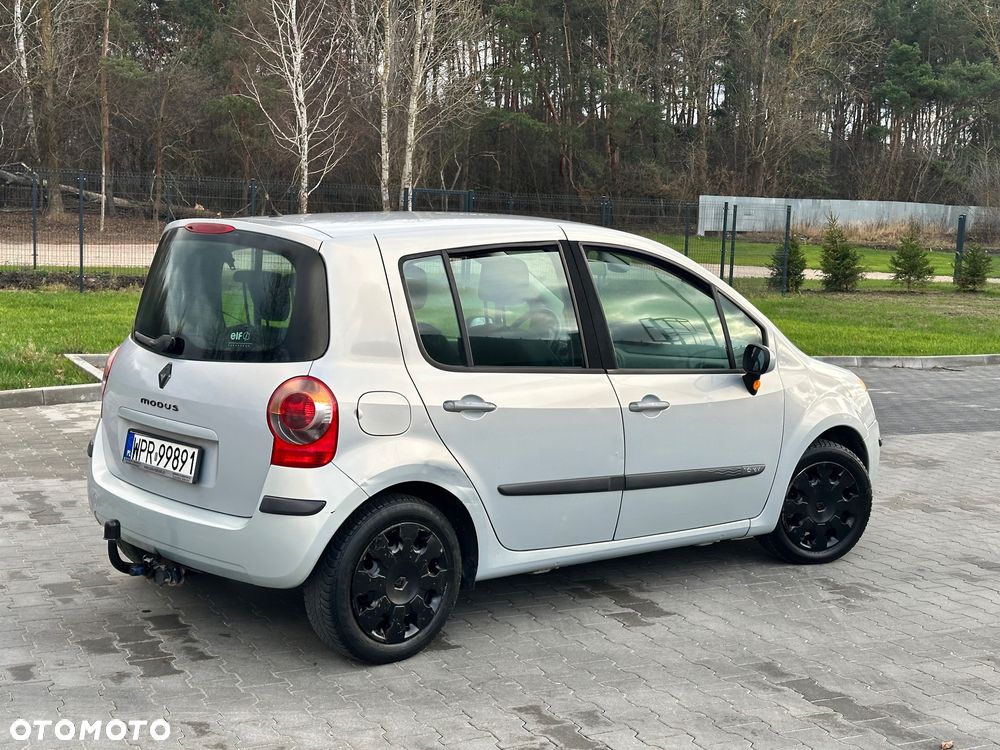 Renault Modus 1.6 16V Privilege - 7
