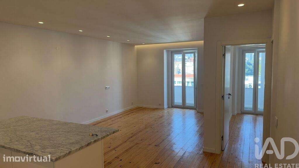 Apartamento T3 em Santo António de 109,00 m2 - Grande imagem: 3/28