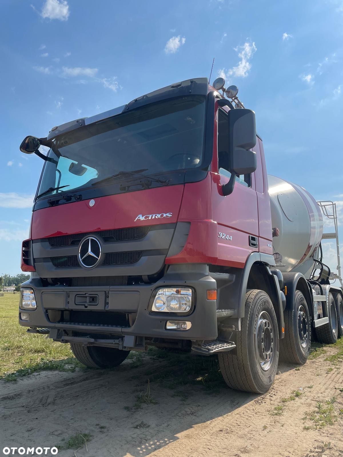 Mercedes-Benz Actros 3244 tylko 102000 KM - 1