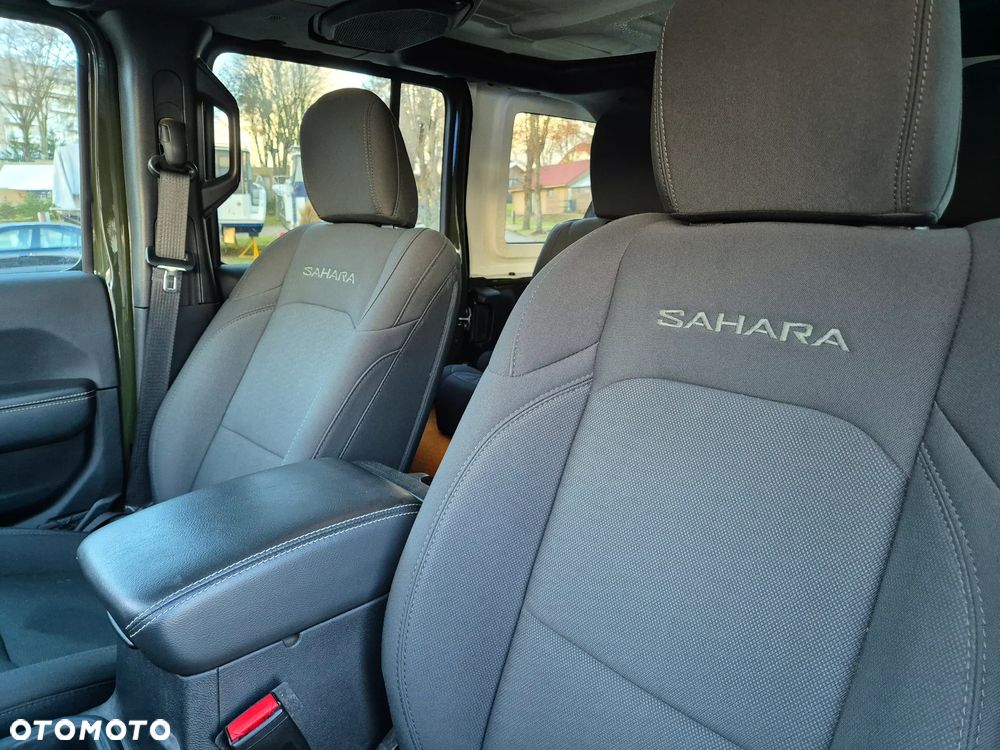 Jeep Wrangler Unlimited GME 2.0 Turbo Sahara - 7