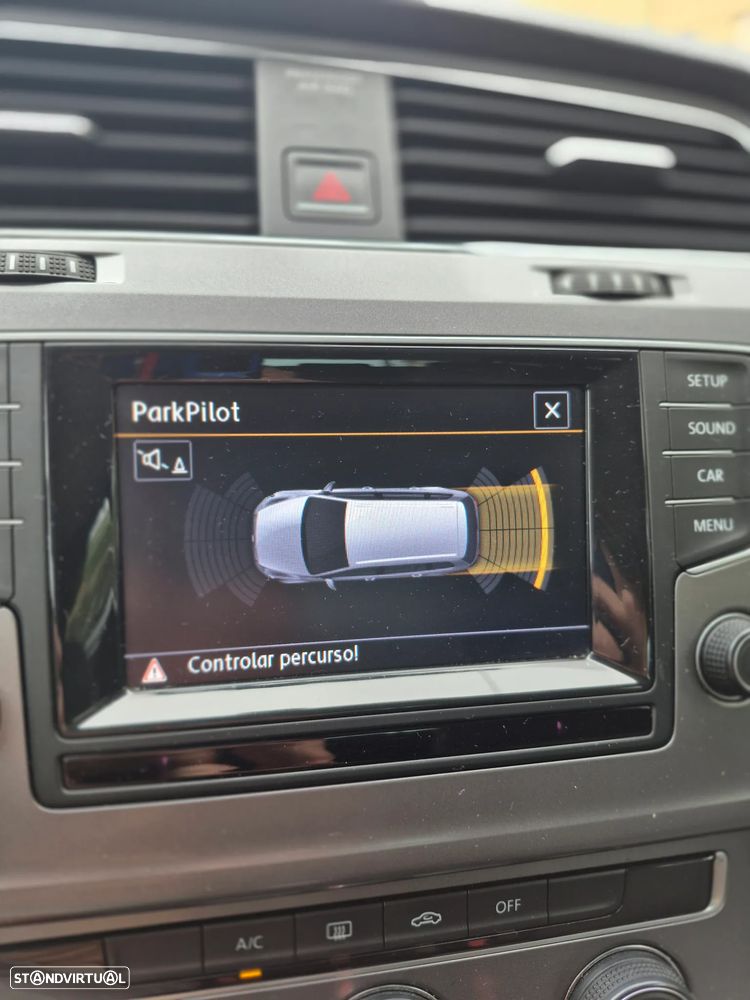 VW Golf Variant 1.6 TDi BlueMotion Comfortline - 9