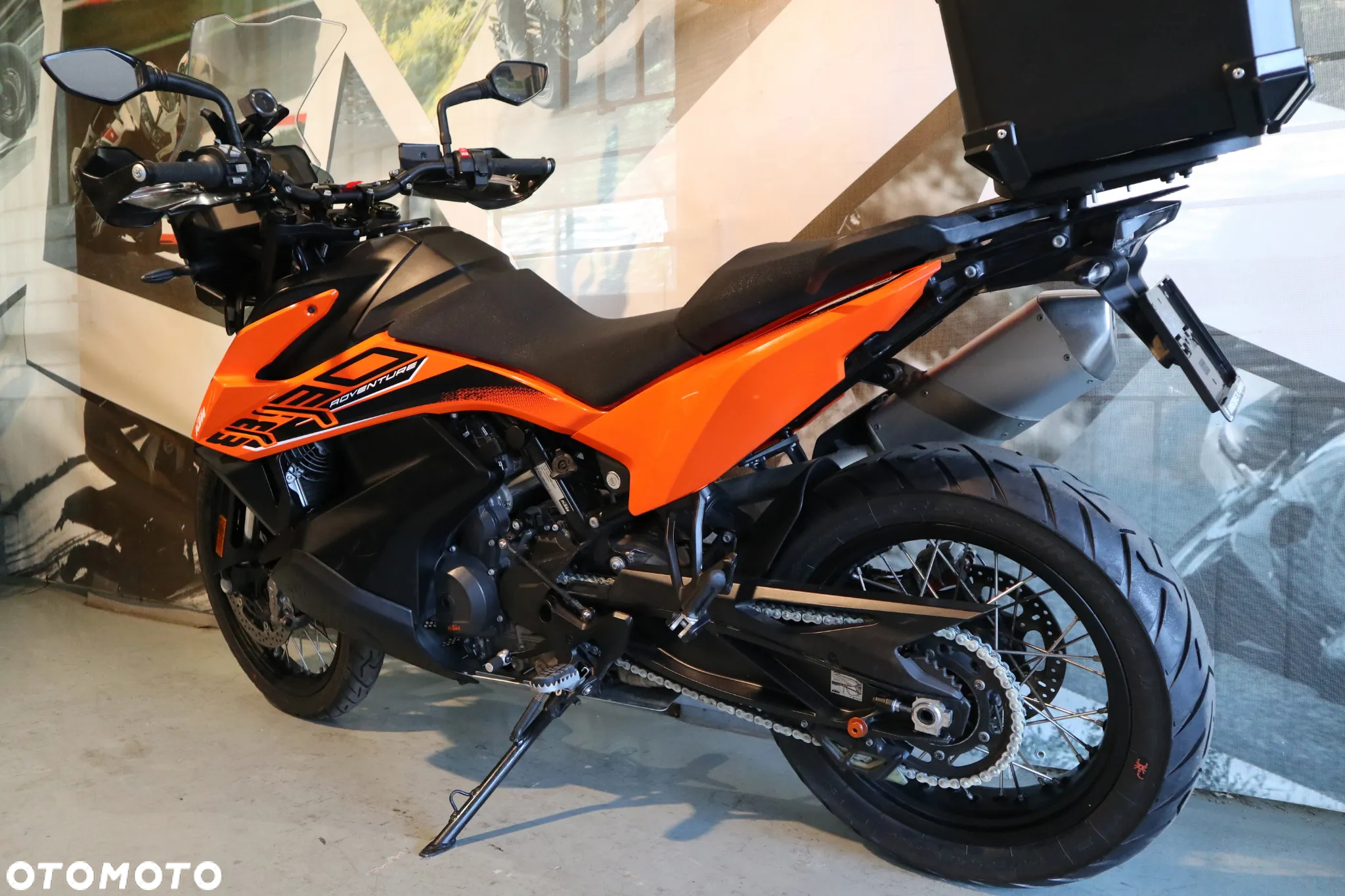 KTM Adventure - 7