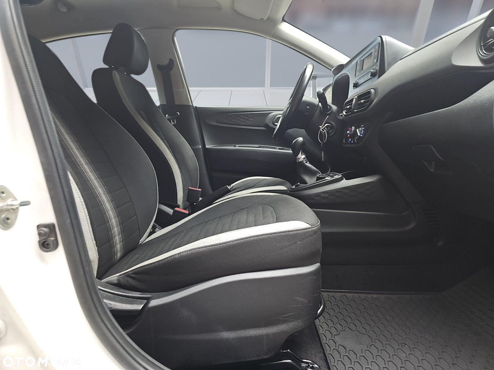 Hyundai i10 1.2 Comfort - 12