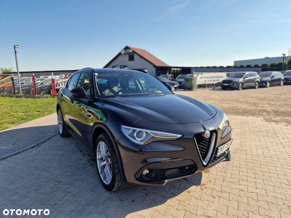 Alfa Romeo Stelvio 2.2 16V AT8 Q4 Intensa - 5