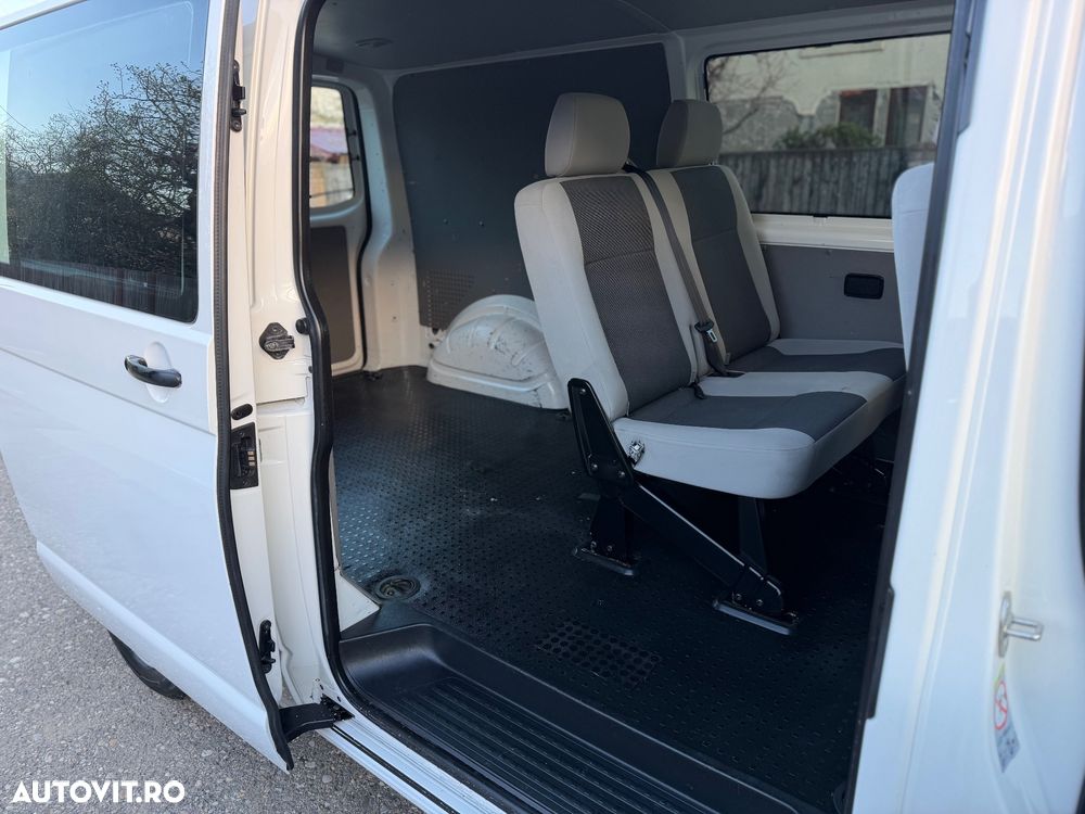 Volkswagen Transporter - 11