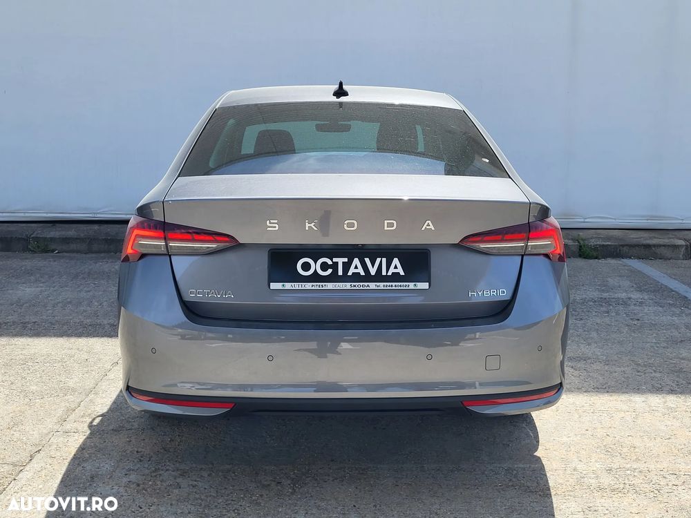 Skoda Octavia - 4