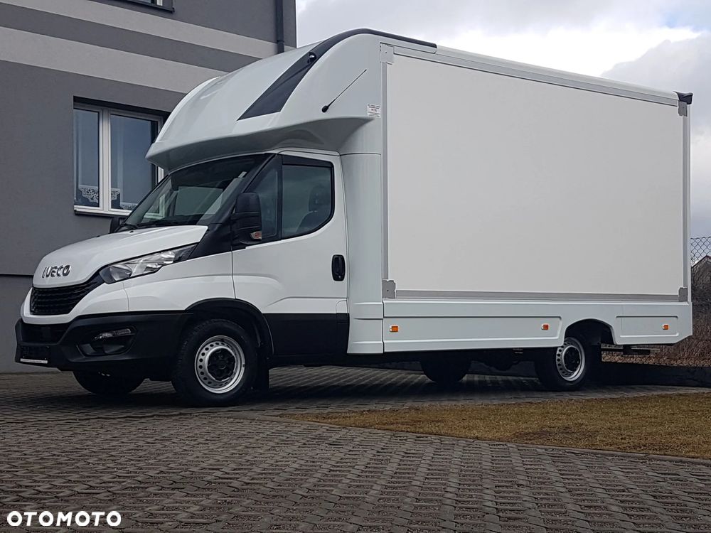 Iveco DAILY KONTENER NISKOPODŁOGOWY 4,43x2,23x2,42 SKLEP FOODTRUCK BAR KLIMA KONIOWÓZ KAMPER - 39