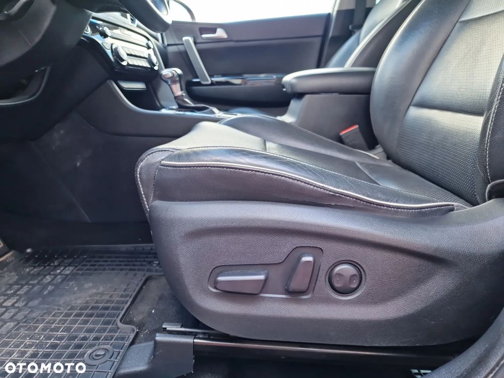 Kia Sportage 1.6 T-GDI Business Line 4WD DCT - 12