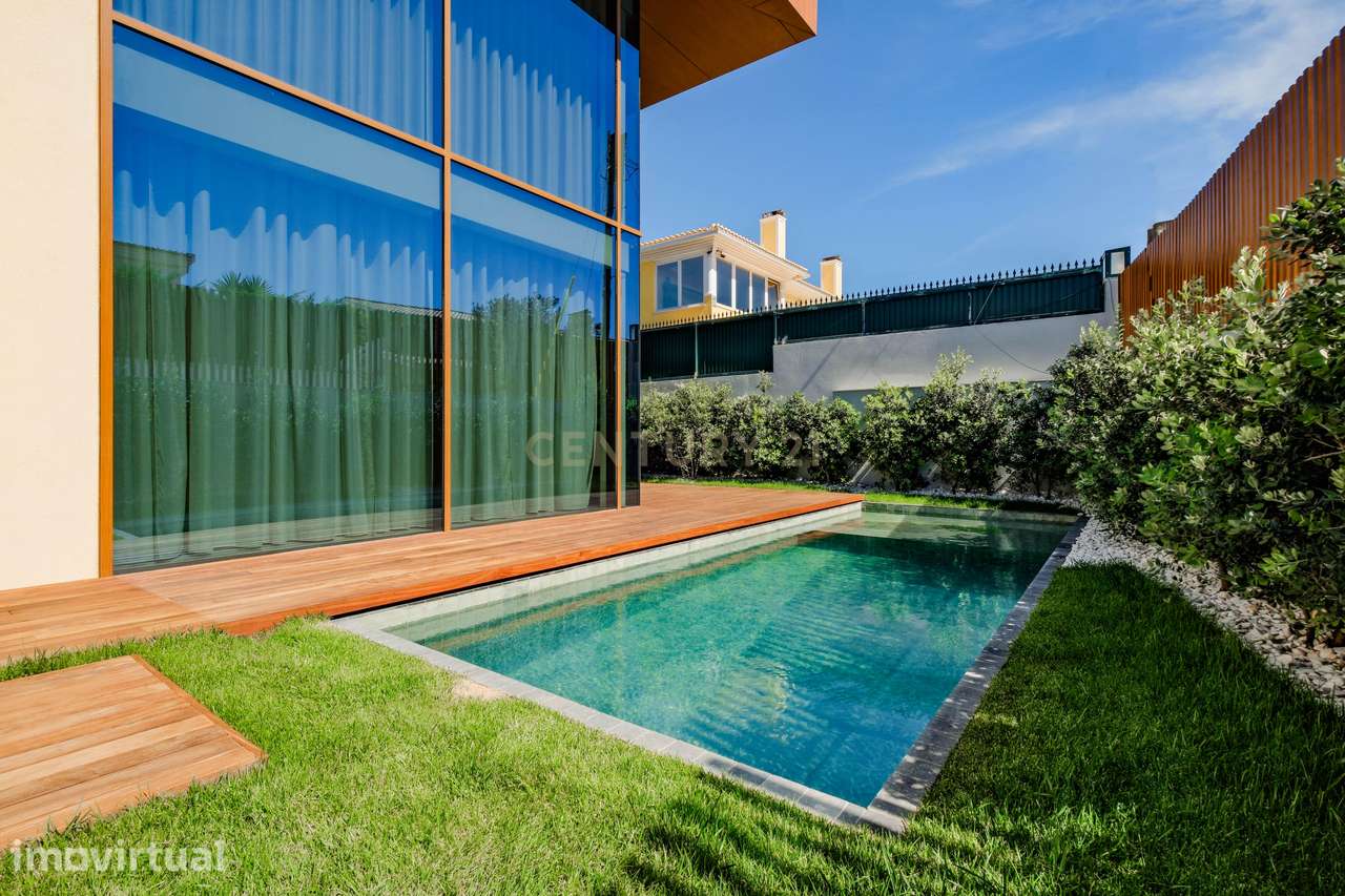 Moradia T4, com piscina, jardim, garagem privada em condomínio fechado - Grande imagem: 3/39