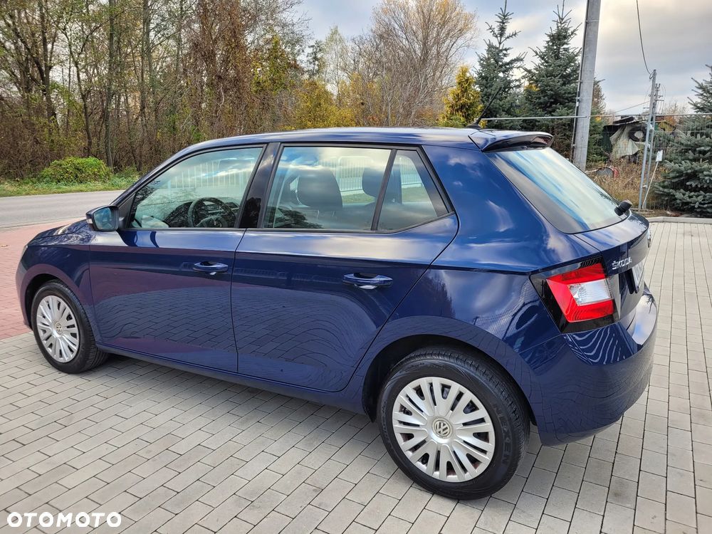 Skoda Fabia 2017 photo 4