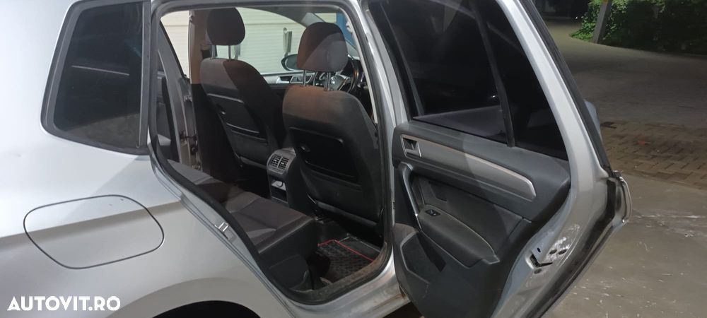 Volkswagen Golf Sportsvan 1.6 TDI DPF BMT Comfortline - 6