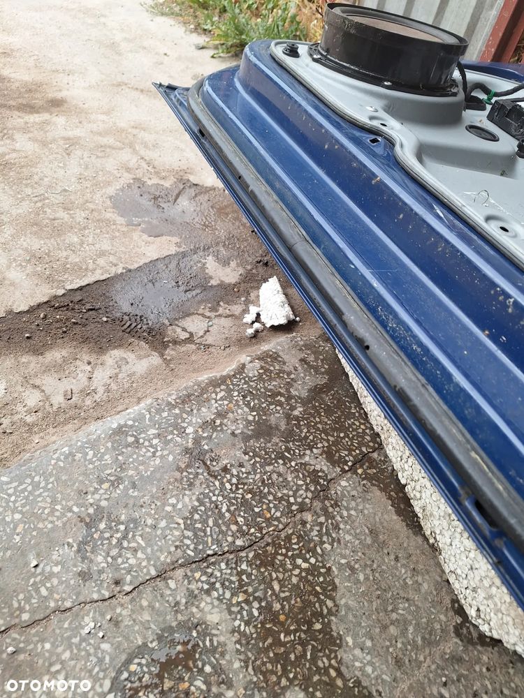 drzwi prawe   VOLKSWAGEN CADDY III kod lakieru-LL5M - 2