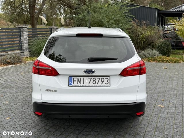 Ford Focus - 6