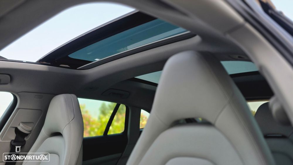Porsche Panamera Sport Turismo 4 E-Hybrid Platinum Edition - 28
