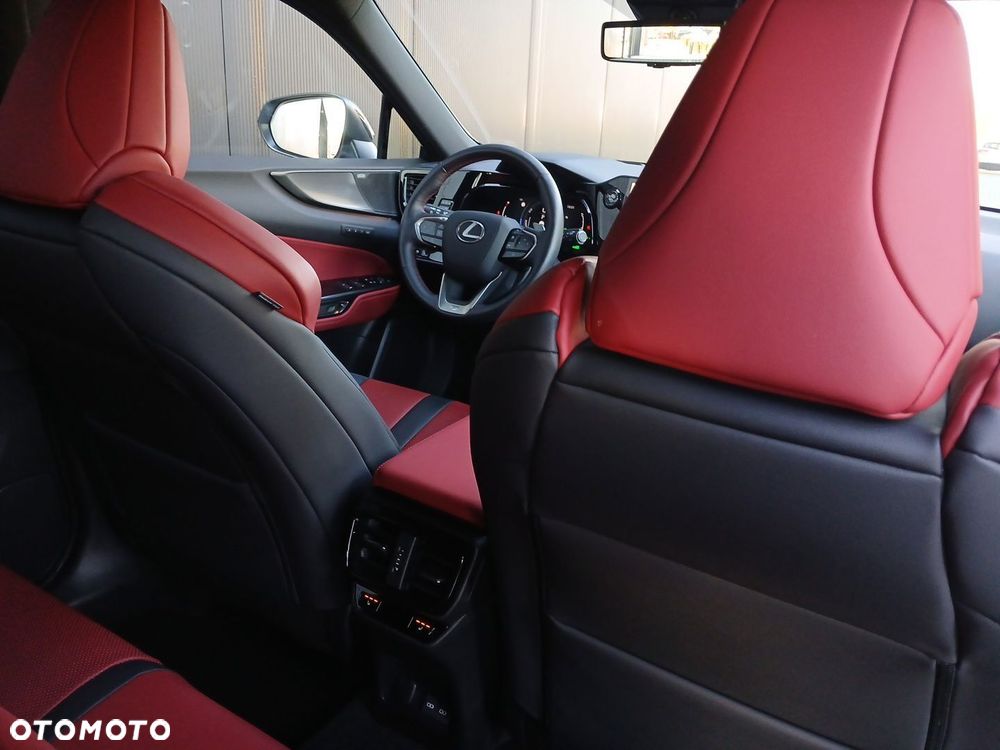 Lexus NX 350h F Sport AWD - 26