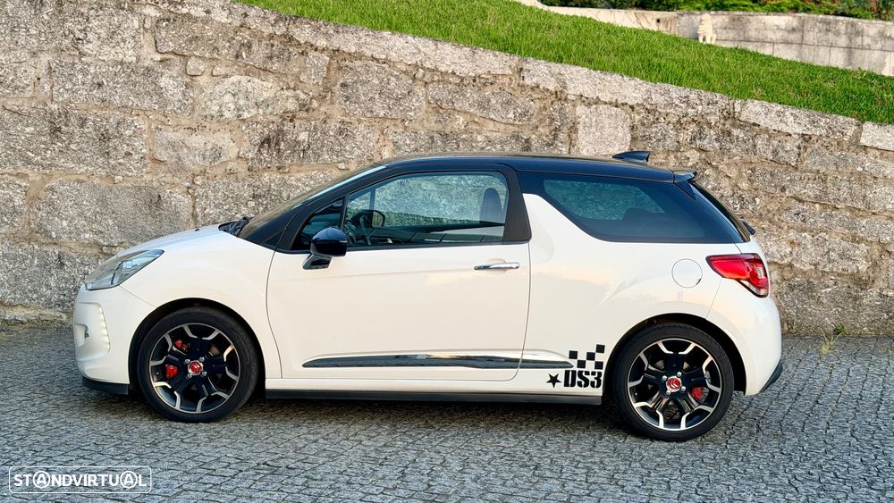 Citroën DS3 1.6 e-HDi So Chic - 23