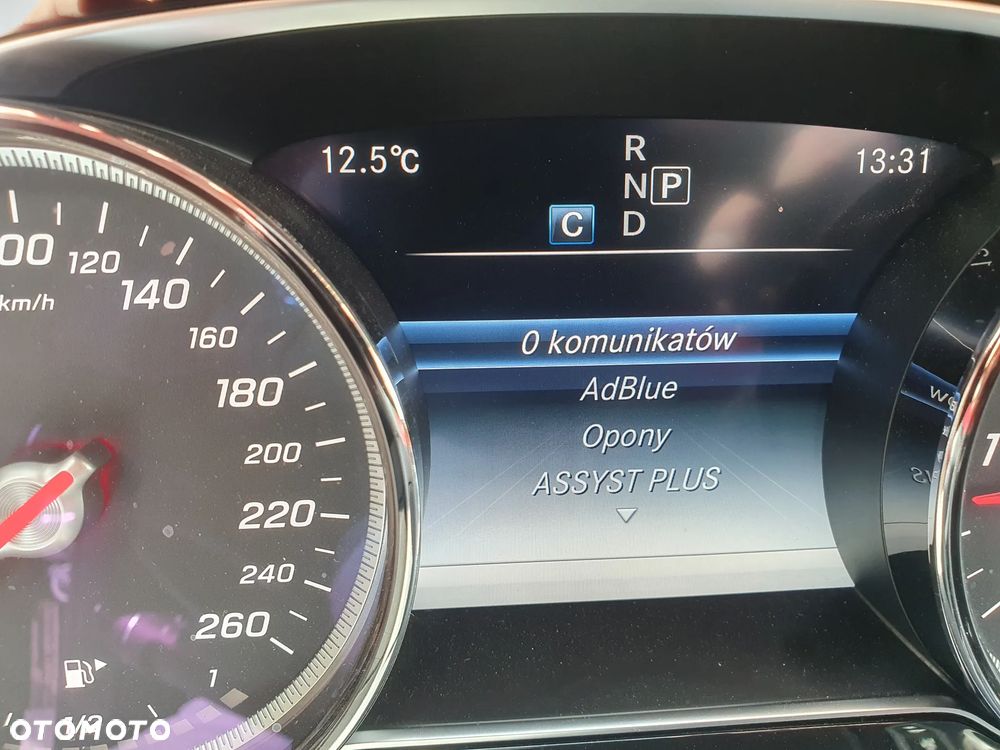 Mercedes-Benz Klasa E 220 d Business Edition 9G-TRONIC - 17