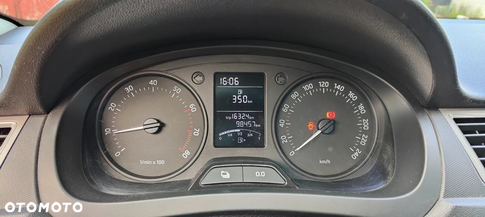 Skoda RAPID Spaceback 1.2 TSI Active - 3