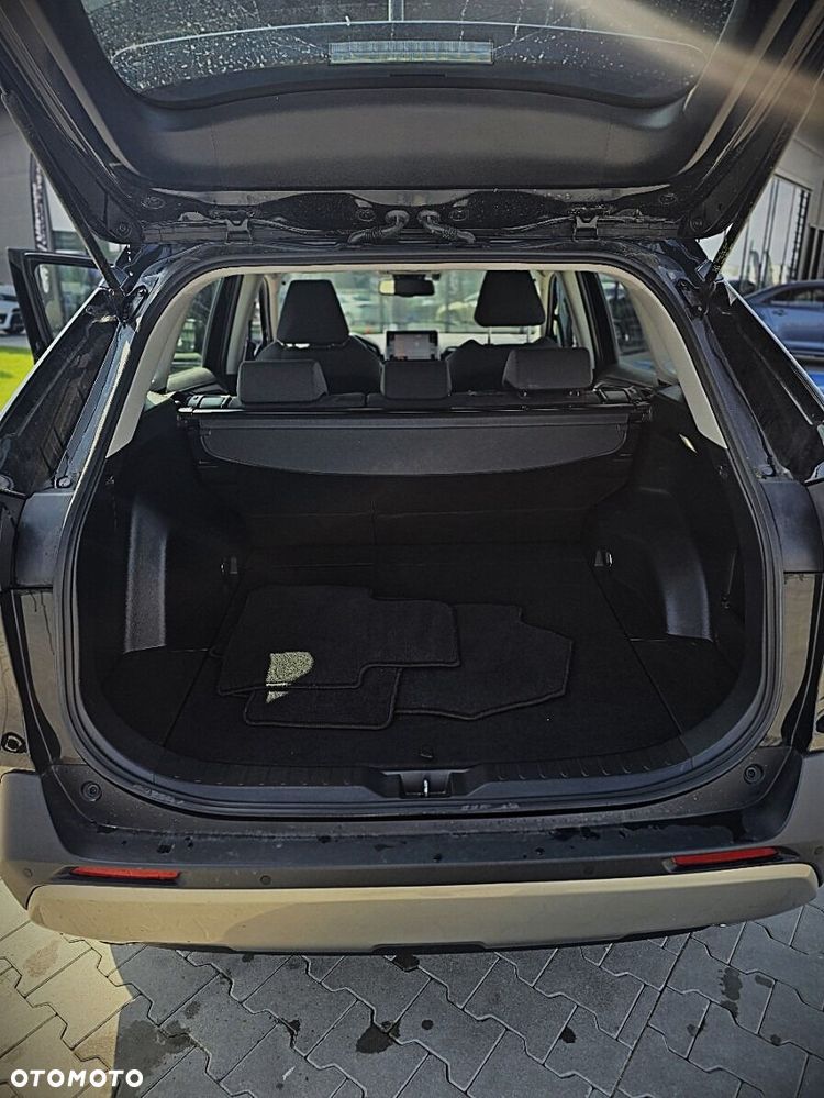 Toyota RAV4 - 16