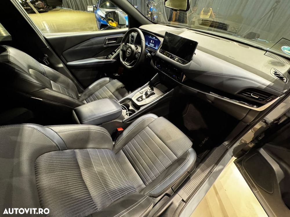 Nissan Qashqai+2 - 16
