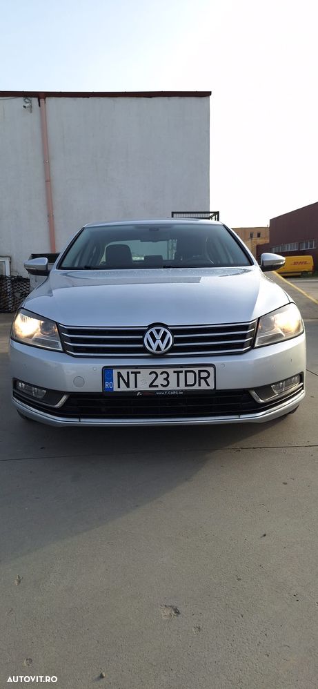 Volkswagen Passat 1.6 TDI BlueMotion - 1