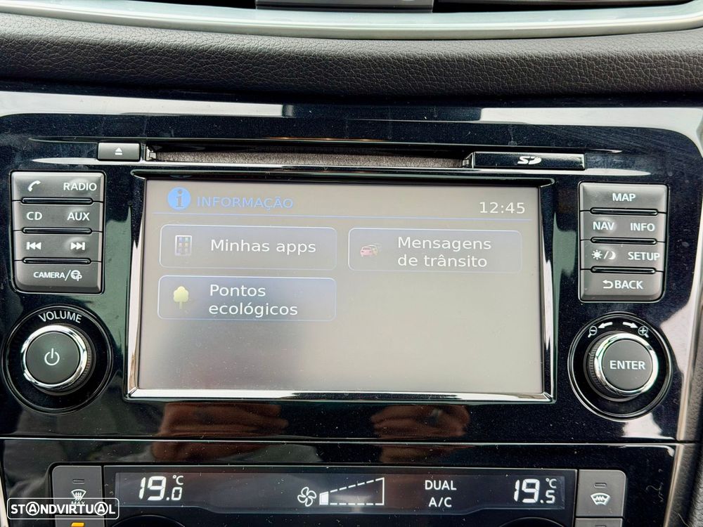 Nissan Qashqai 1.2 DIG-T Tekna Premium S Alcantara - 24