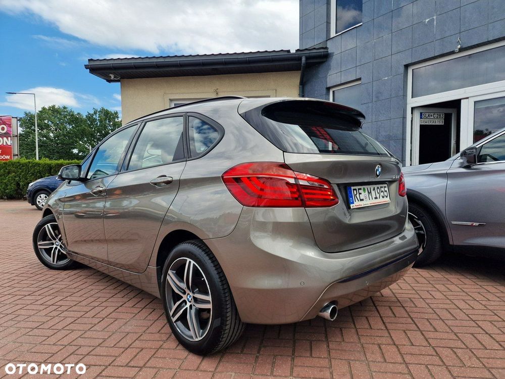BMW Seria 2 218d Active Tourer Sport-Aut Sport Line - 8