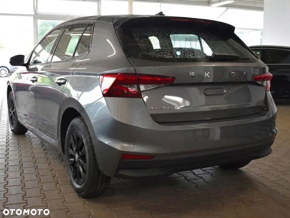 Skoda Fabia 1.0 TSI Drive - 2