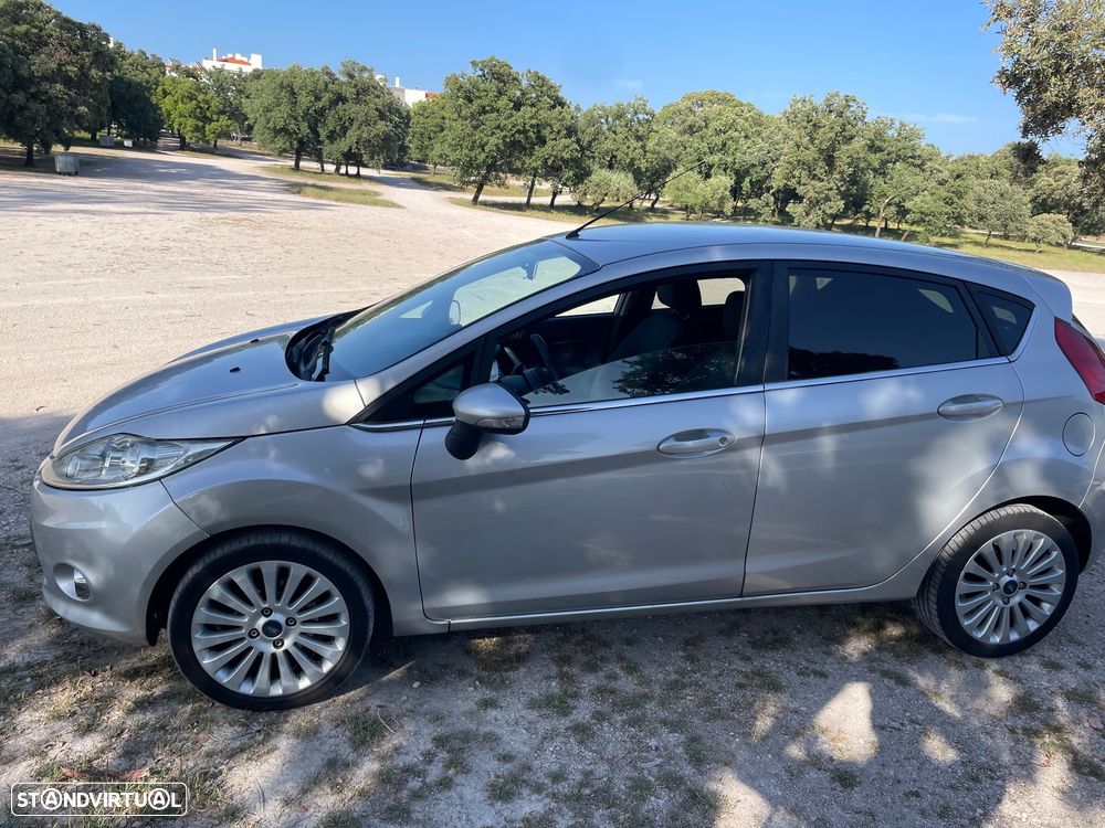 Ford Fiesta 1.4 TDCI Titanium - 6
