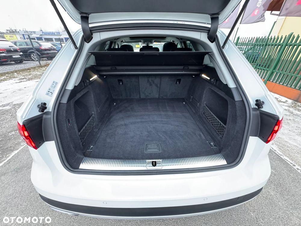 Audi A4 Allroad - 17
